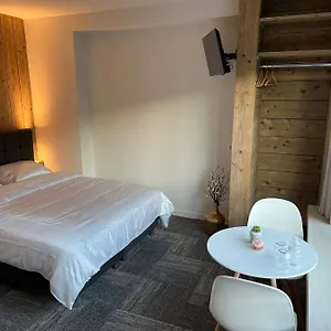  Bed & Breakfast Nieuwe In Centrum Met Badkamer !